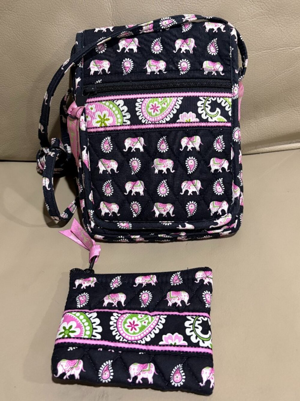 "Vera Bradley Bag and Zip Coin Purse (Preowned)